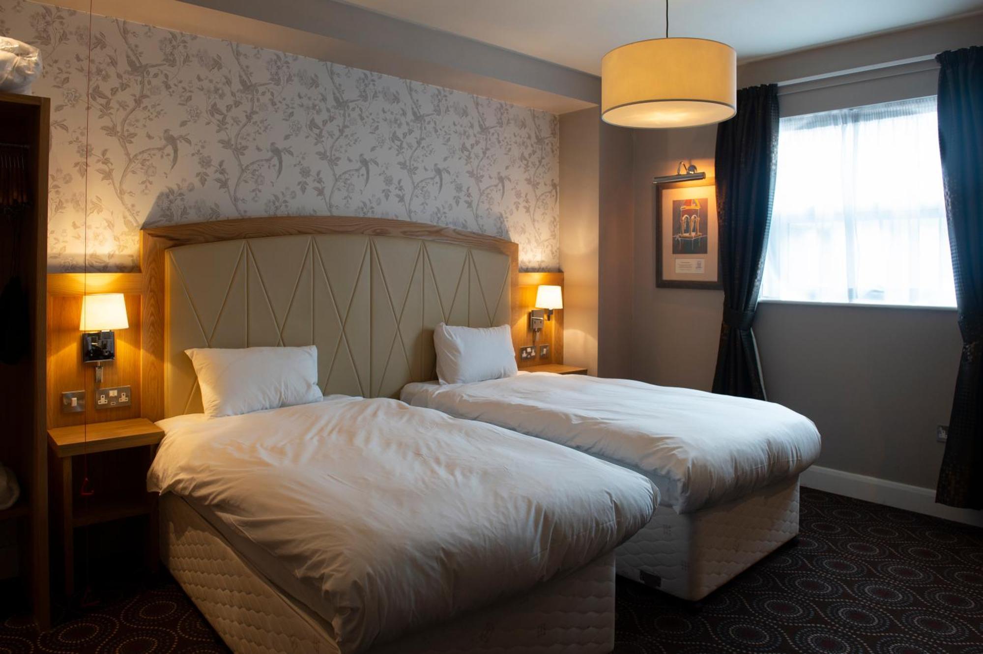 Sandford House Hotel Wetherspoon Huntingdon Exteriér fotografie