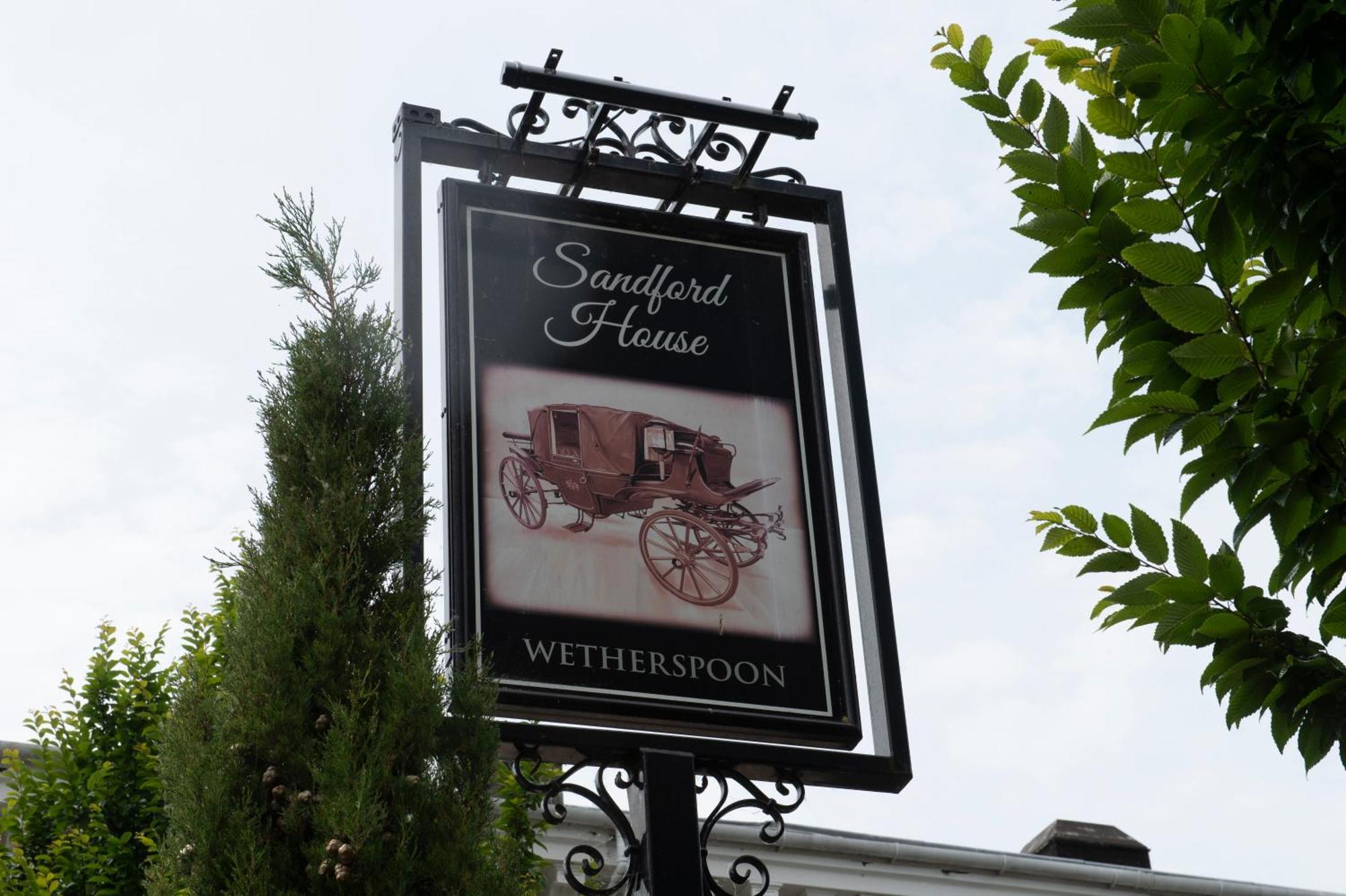 Sandford House Hotel Wetherspoon Huntingdon Exteriér fotografie