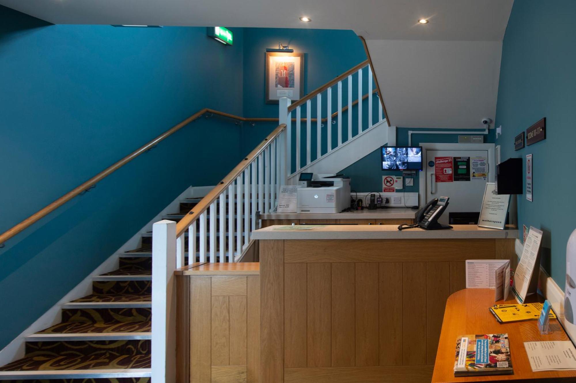 Sandford House Hotel Wetherspoon Huntingdon Exteriér fotografie